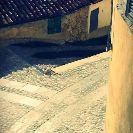 Monferrato La Casa Sui Tetti