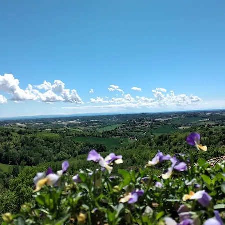 Monferrato La Casa Sui Tetti Frühstückspension 3*