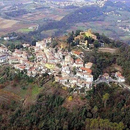 Bed & Breakfast Monferrato La Casa Sui Tetti 3*