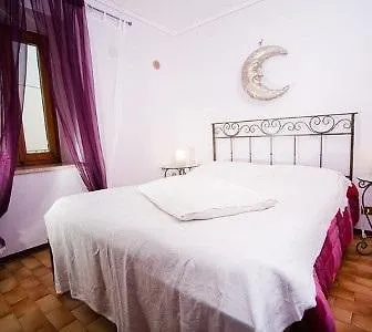 ベッド・アンド・ブレックファスト Monferrato La Casa Sui Tetti Murisengo