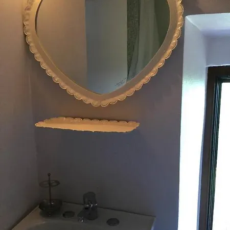 Monferrato La Casa Sui Tetti B&B 무리센고