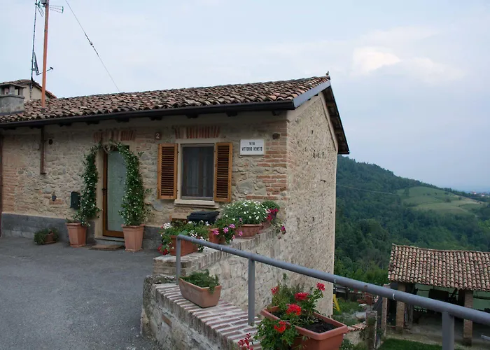 Monferrato La Casa Sui Tetti 3*