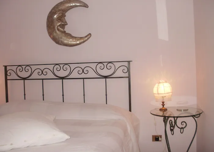 Monferrato La Casa Sui Tetti Frühstückspension Murisengo