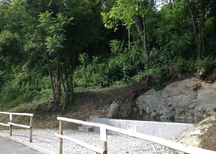 Monferrato La Casa Sui Tetti Frühstückspension Murisengo